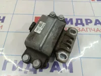 Опора двигателя левая Volkswagen Golf Plus (Mk5) 1K0199555.