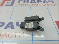 Моторчик заслонки отопителя Volkswagen Golf Plus (Mk5) 3C1907511F.