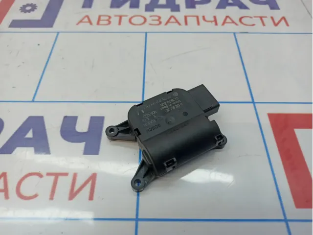 Моторчик заслонки отопителя Volkswagen Golf Plus (Mk5) 3C0907511A.