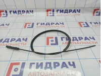 Трос открывания капота Volkswagen Golf Plus (Mk5) 5M0823535.
