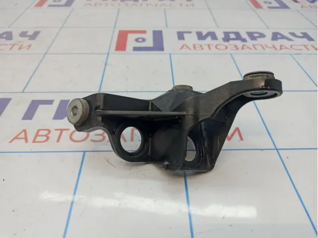 Кронштейн крепления троса КПП Volkswagen Golf Plus (Mk5) 5Q0711789.