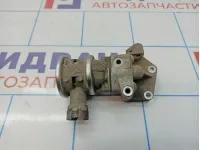 Клапан рециркуляции выхлопных газов Volkswagen Golf Plus (Mk5) 06A131351F.