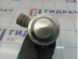 Клапан рециркуляции выхлопных газов Volkswagen Golf Plus (Mk5) 06A131351F.
