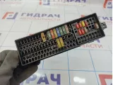 Блок предохранителей салонный Volkswagen Golf Plus (Mk5) 000937615. Дефект.