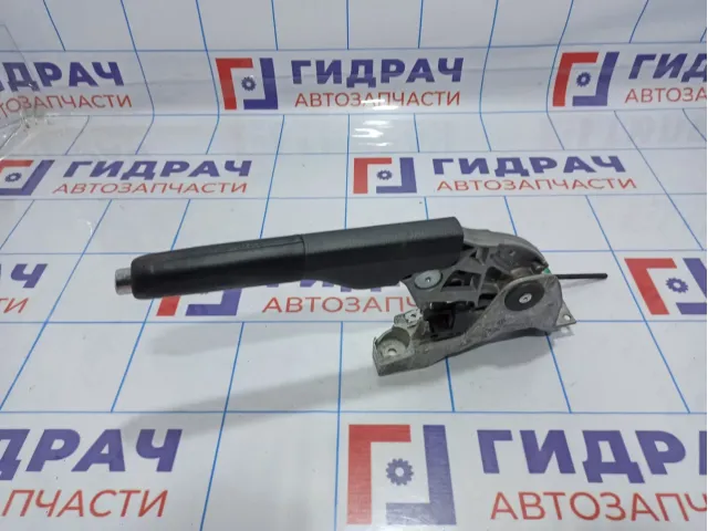 Рычаг стояночного тормоза Volkswagen Golf Plus (Mk5) 1K0711303M. Потертости.