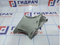 Накладка глухого стекла переднего левого Volkswagen Golf Plus (Mk5) 5M0858335B7G8.