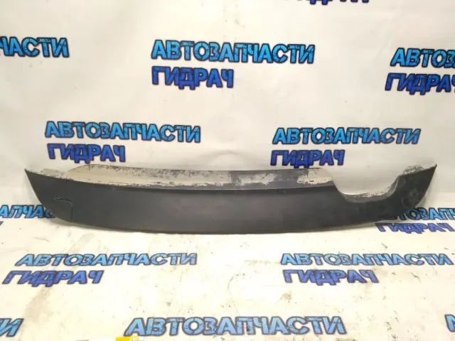 Юбка заднего бампера VW Golf 2011 5K6807521M