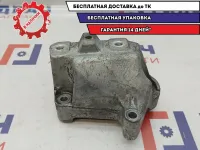 Кронштейн КПП левый Volkswagen Passat B6 1K0199117AJ.