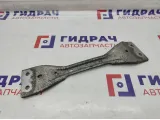 Кронштейн глушителя Volkswagen Passat B6 3C0804421.