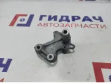 Кронштейн катушки зажигания Volkswagen Passat B6 06A903103.