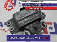 Опора КПП левая Volkswagen Passat B6 3C0199555N.