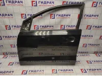 Дверь передняя левая Volkswagen  Polo Sedan (Mk5) 6RU831055G. Следы клея.