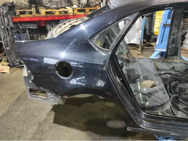 Крыло заднее правое Volkswagen  Polo Sedan (Mk5) . Дефект. Коррозия.