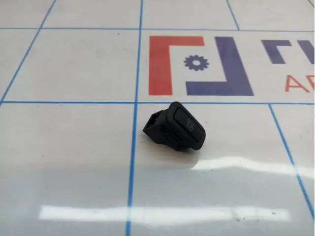 Кнопка многофункциональная отключения сигнализации Volkswagen Polo Sedan (Mk5) 6Q0962109B