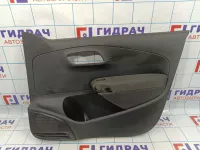 Обшивка двери передней правой Volkswagen Polo Sedan (Mk5) 6RU867012E