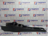 Консоль Volkswagen Polo Sedan (Mk5) 6RU863243B82V