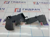 Воздуховод радиатора правый Volkswagen Polo Sedan (Mk5) 6RU121284B