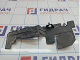 Воздуховод радиатора правый Volkswagen Polo Sedan (Mk5) 6RU121284B