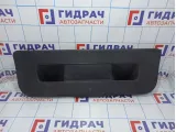 Обшивка крышки багажника Volkswagen Polo Sedan (Mk5) 6RU86760582V