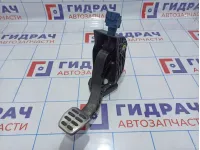 Педаль сцепления Volkswagen Polo Sedan (Mk5) 06RU21059