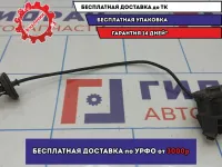 Активатор замка крышки бензобака Volkswagen Polo Sedan (Mk5) 5C6810773H.