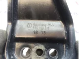 Кронштейн переднего рычага правый Volkswagen Polo Sedan (Mk5) 6R0199518.