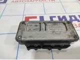 Блок управления двигателем Volkswagen Polo Sedan (Mk5) 03C906014B.