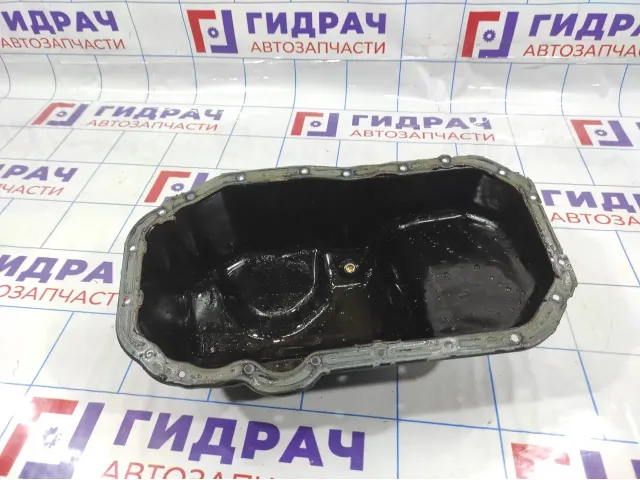 Поддон масляный двигателя Volkswagen Polo Sedan (Mk5) 03C103601B. CFNA 1.6 105 л.с.