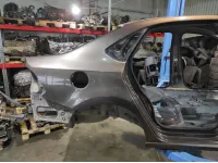 Крыло заднее правое Volkswagen Polo Sedan (Mk5) .