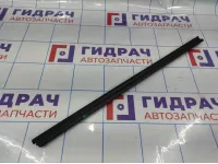 Уплотнитель стекла двери заднего левого Volkswagen Polo Sedan (Mk5) 6RU8394795AP.