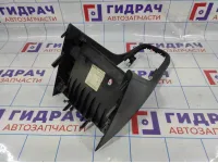 Консоль Volkswagen Polo Sedan (Mk5) 6RU863680B. Верхняя часть.