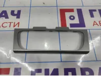 Рамка Volkswagen Polo Sedan (Mk5) 6R1820039. Блока климатического контроля.
