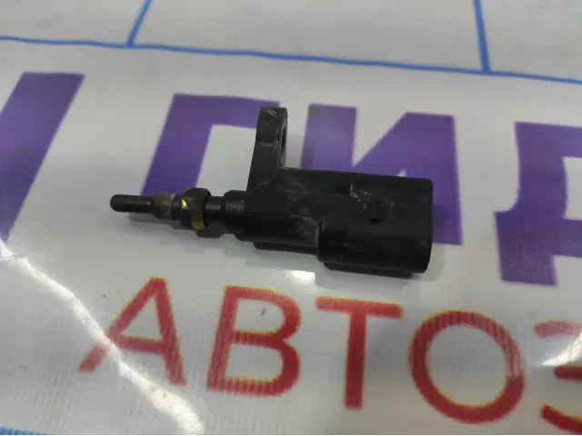 Датчик температуры Volkswagen Polo Sedan (Mk5) 03F919501B.