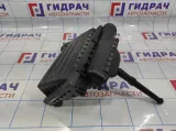 Корпус фильтра воздушного Volkswagen Polo Sedan (Mk5) 04E129611.
