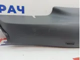 Обшивка стойки задняя правая нижняя Volkswagen Polo 6 5JA867766B9B9. Царапины.