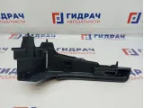 Держатель задней полки левый Volkswagen Polo 6 5JA867761A9B9. Потертость.