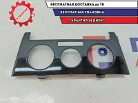 Накладка блока управления отопителем Volkswagen Polo 6 5JA819075B9B9. Царапины.