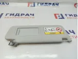 Козырек солнцезащитный правый Volkswagen Polo 6 . Дефект зеркала.