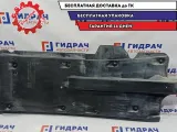 Защита антигравийная левая Volkswagen Polo 6 6RA825201.
