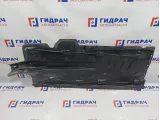 Защита антигравийная левая Volkswagen Polo 6 6RA825201.