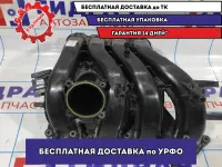 Коллектор впускной Volkswagen Polo Sedan (Mk5) 04E129712G.