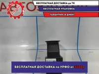 Кнопка стеклоподъемника передняя Volkswagen Polo Sedan (Mk5) 6RU959856A.