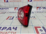 Фонарь задний внутренний правый Volkswagen Tiguan (NF) 5N0945094B