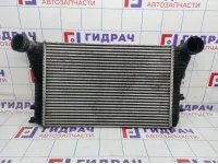 Интеркулер Volkswagen Tiguan (NF) 3C0145805R Интеркулер Volkswagen Tiguan (NF) 3C0145805R