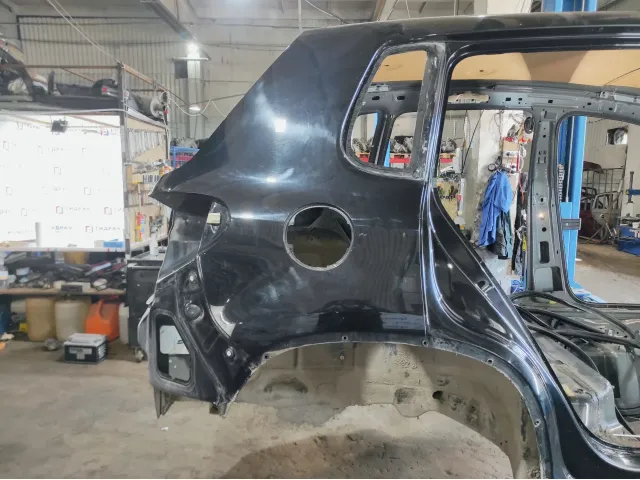 Крыло заднее правое Volkswagen Tiguan (NF)
