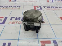 Насос вакуумный Volkswagen Tiguan (NF) 06H145100AD