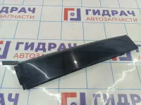 Накладка двери задней левой вертикальная Volkswagen Tiguan (NF) 5N0839901A