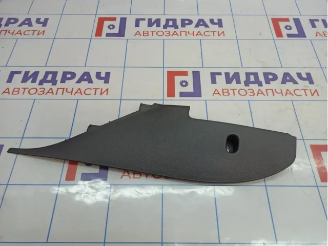 Накладка декоративная на консоль правая Volkswagen Tiguan (NF) 5M1863046C82V