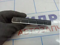 Блок кнопок Volkswagen Tiguan (NF) 5N1927137AEXSH