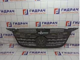 Решетка радиатора Volkswagen Tiguan (NF) 5N0853651C